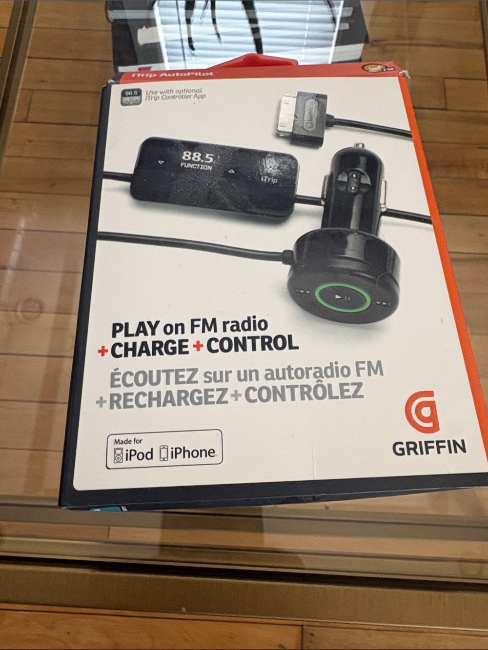 Griffin Car FM Transmitter Charger - Black